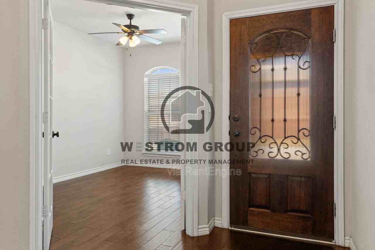 3805 Weatherstone Dr - Photo 7 of 35