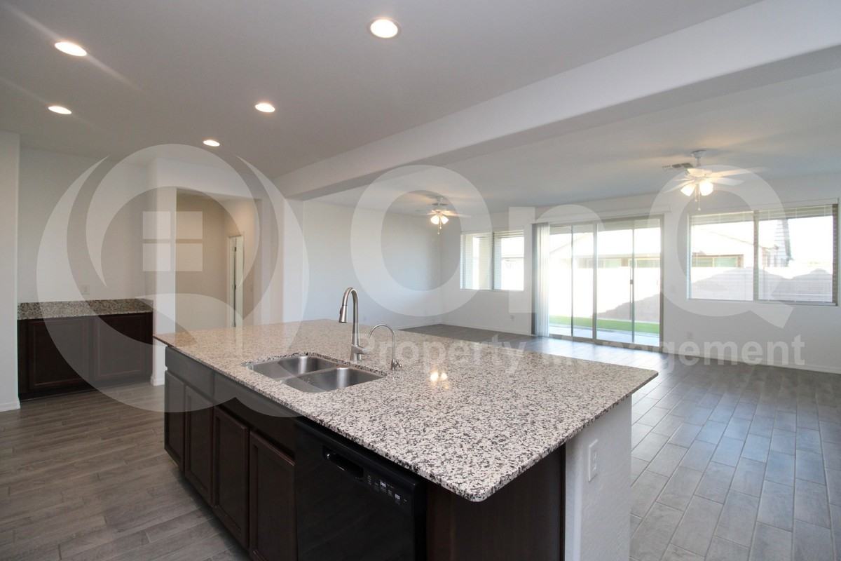 23034 E Via Del Sol - Photo 7 of 31