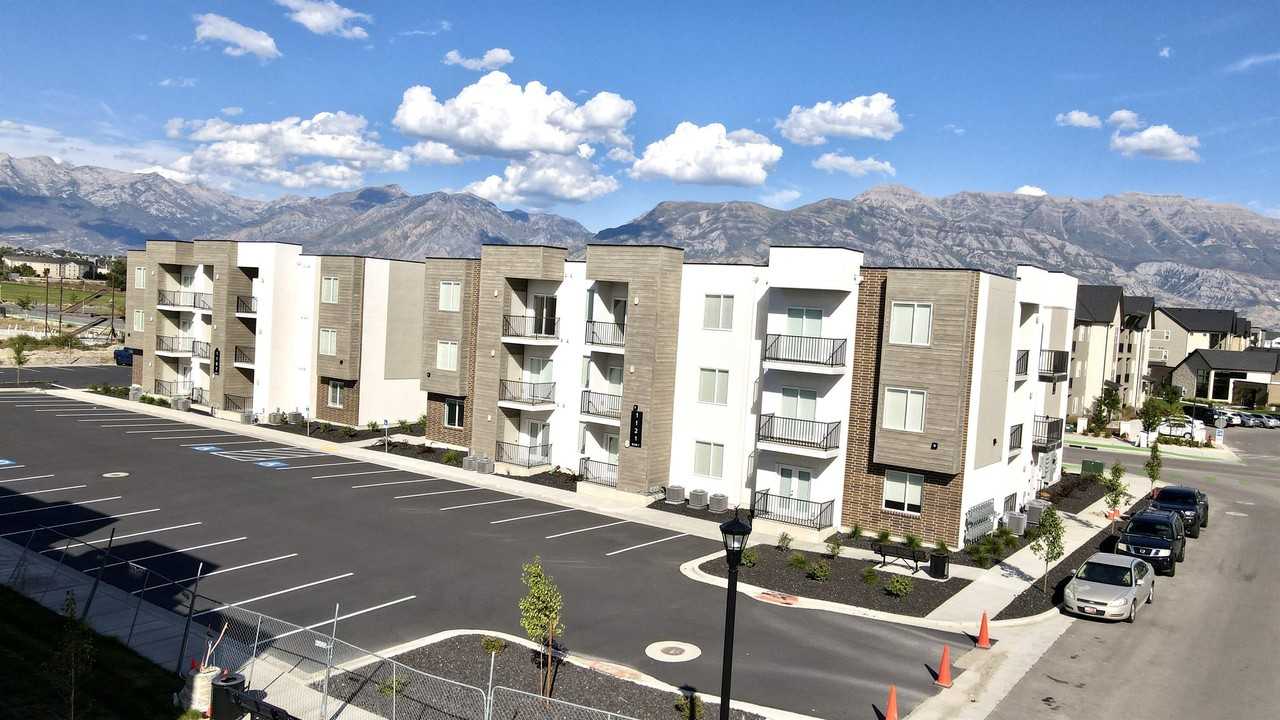 1128 Ws #202 - Photo 7 of 23