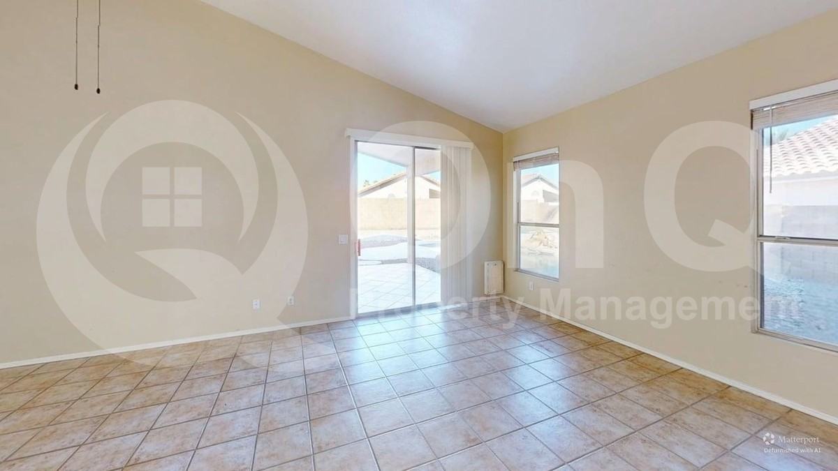 12742 W Monte Vista Rd - Photo 6 of 26