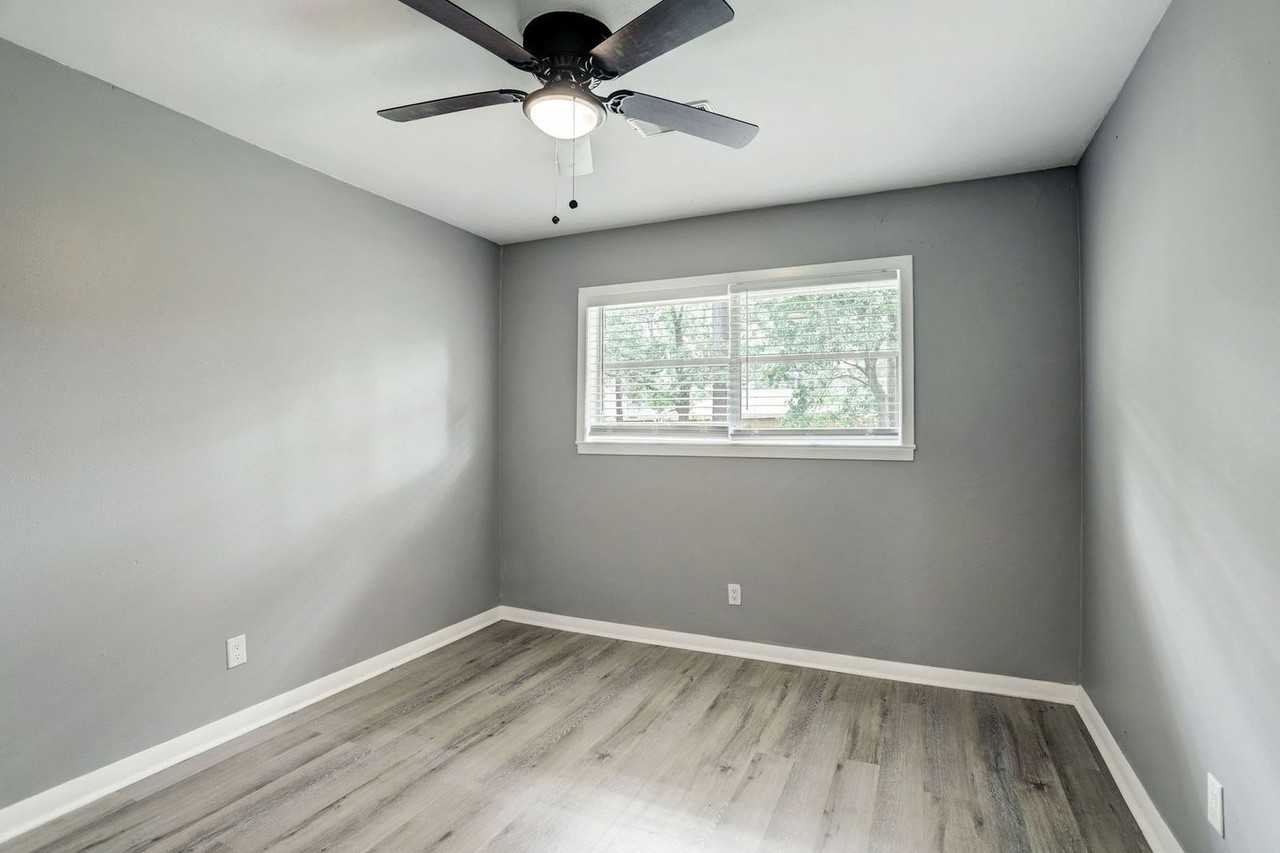 217 Loon River Dr - Photo 7 of 10