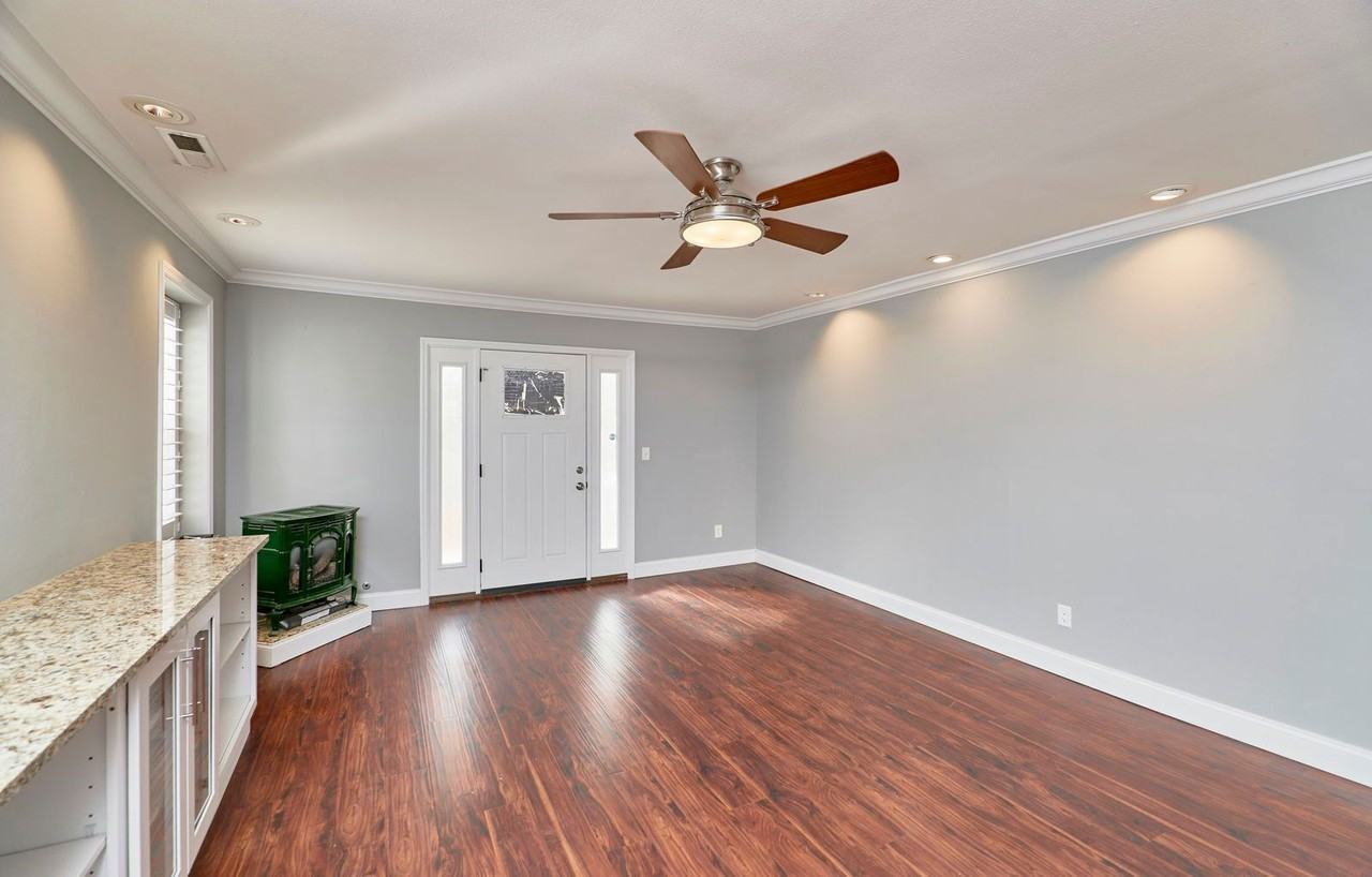 1037 Prigge Rd - Photo 6 of 44