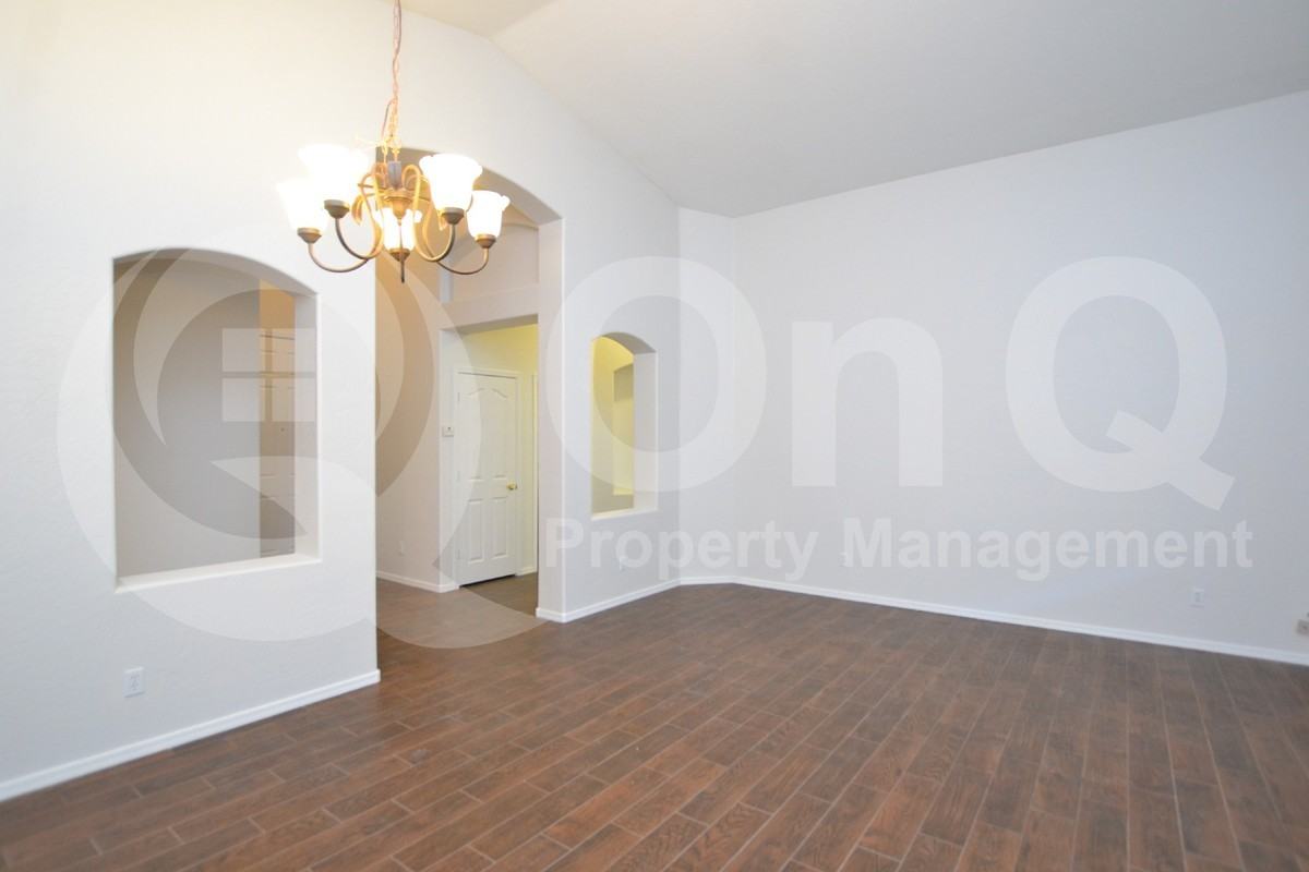 3176 E Kingbird Pl - Photo 7 of 29