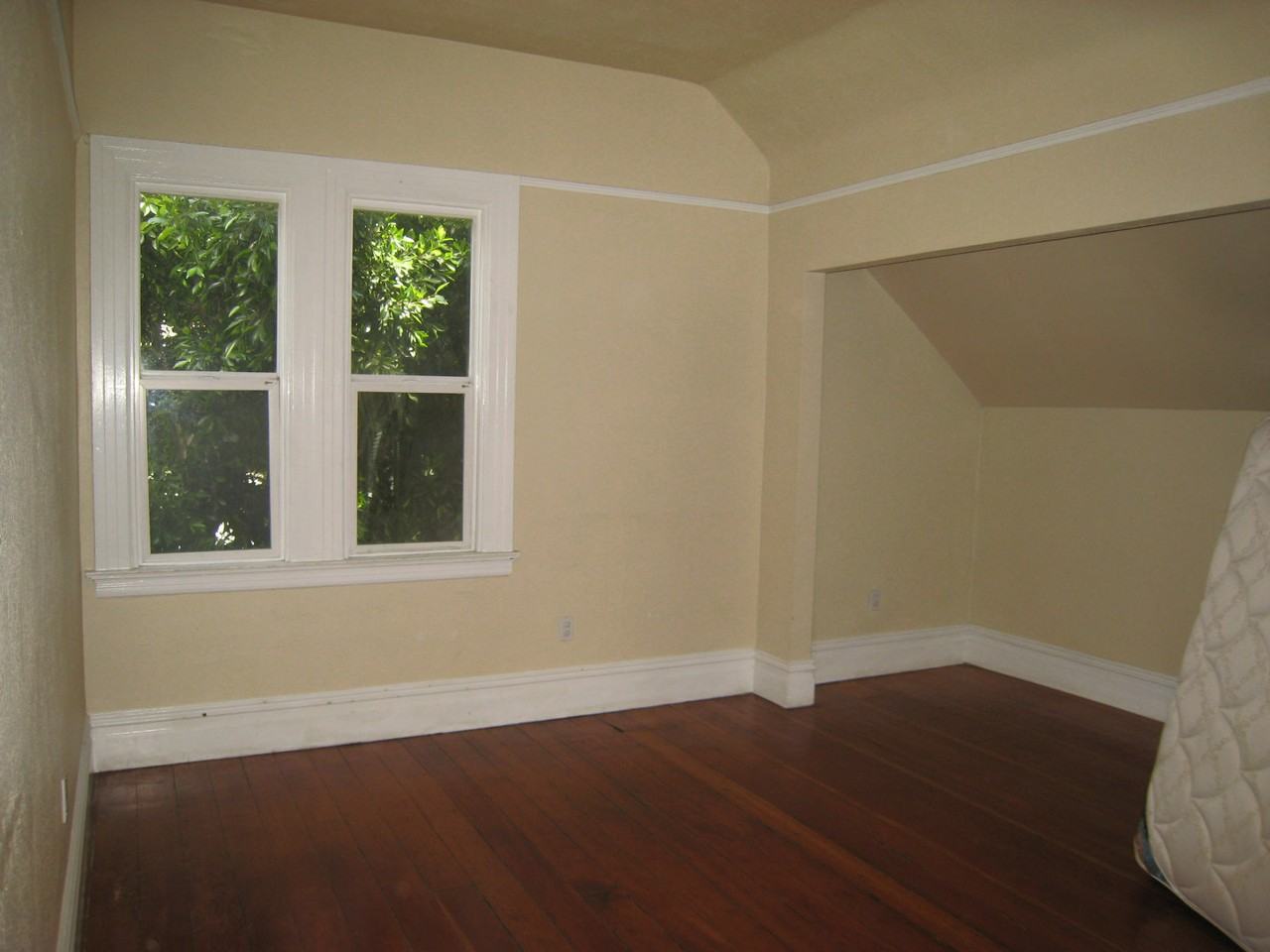 988 Potrero Ave #B - Photo 4 of 17