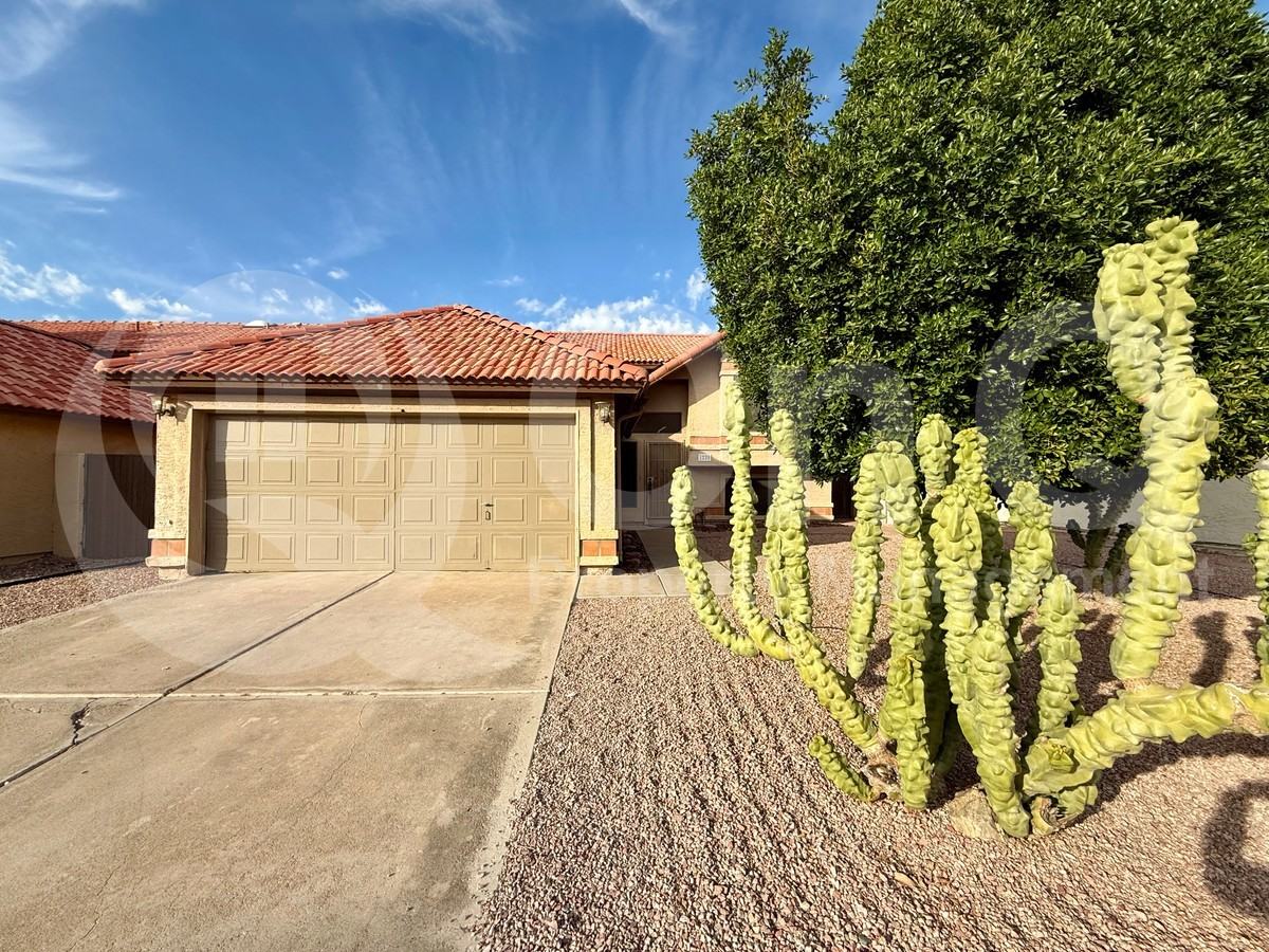 1220 W Sea Crest Dr - Photo 4 of 31