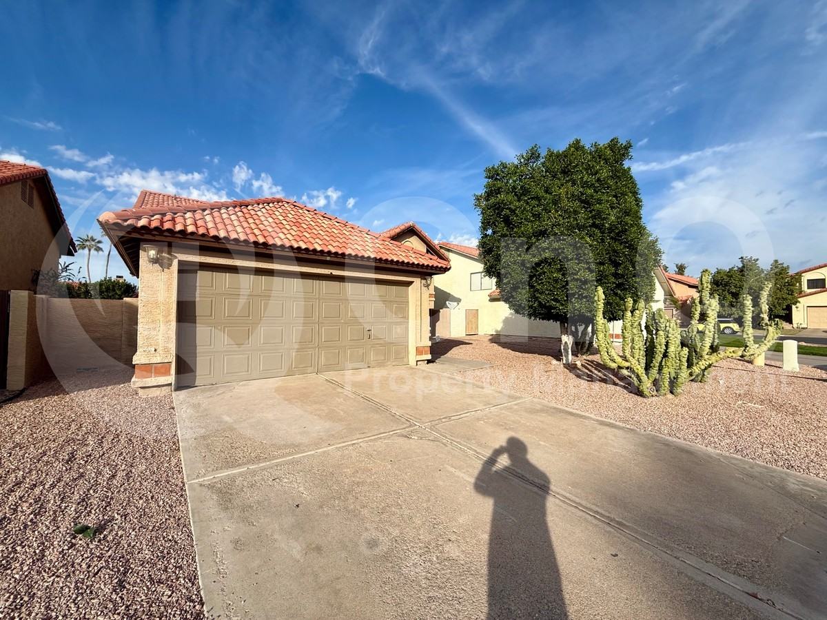 1220 W Sea Crest Dr - Photo 5 of 31