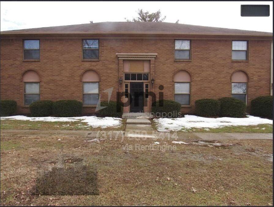 2947 E 47th St #B - Photo 3 of 16