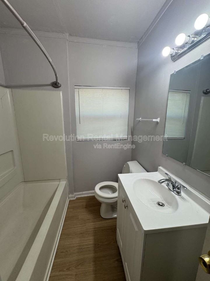 2648 Joyce Ave - Photo 6 of 15