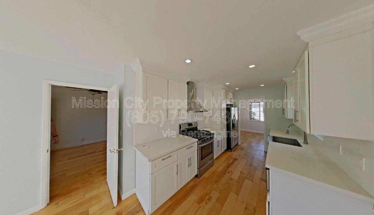 721 Eucalyptus Ave - Photo 6 of 20