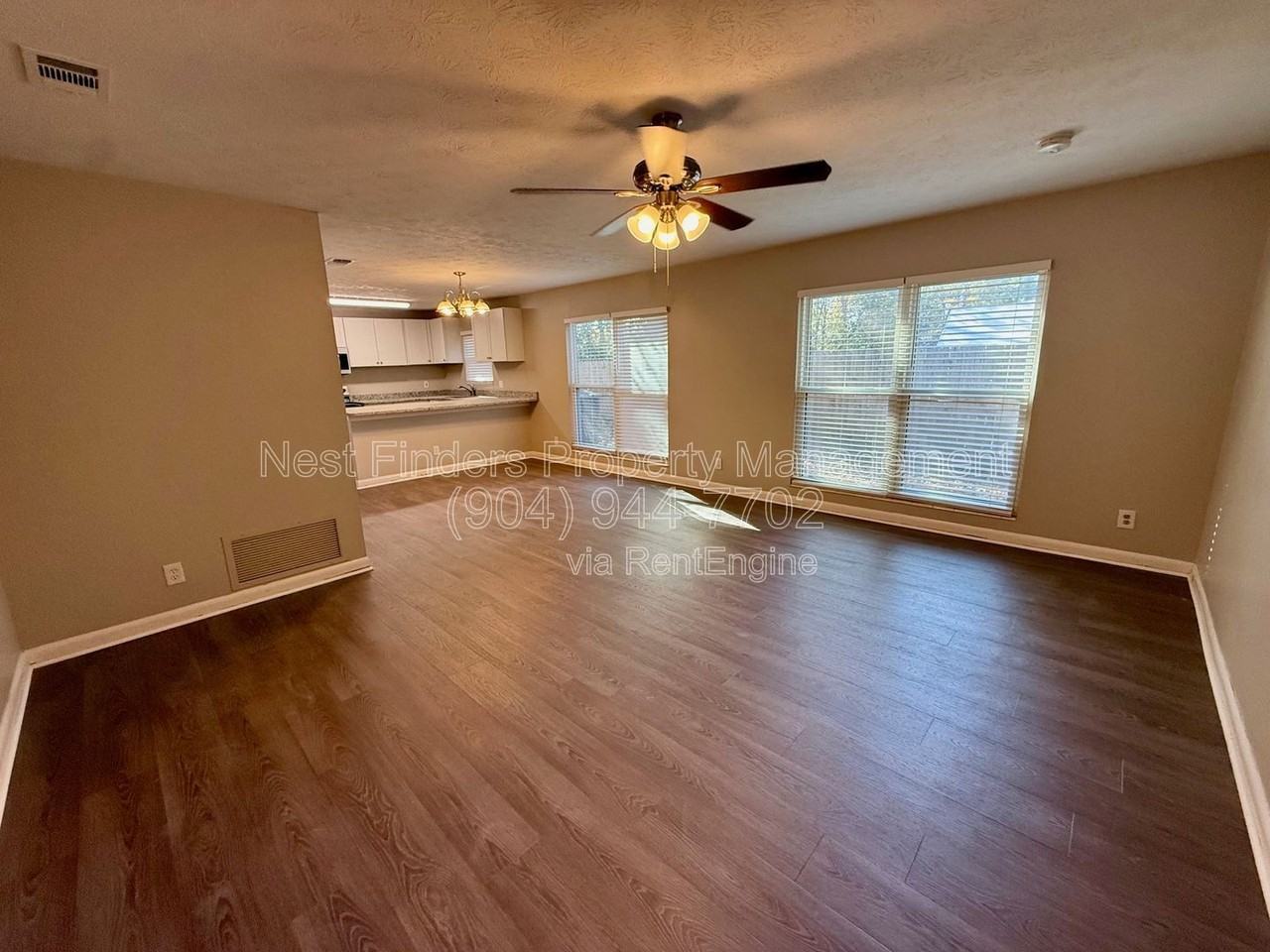 3336 Cypresswood Dr S - Photo 4 of 27