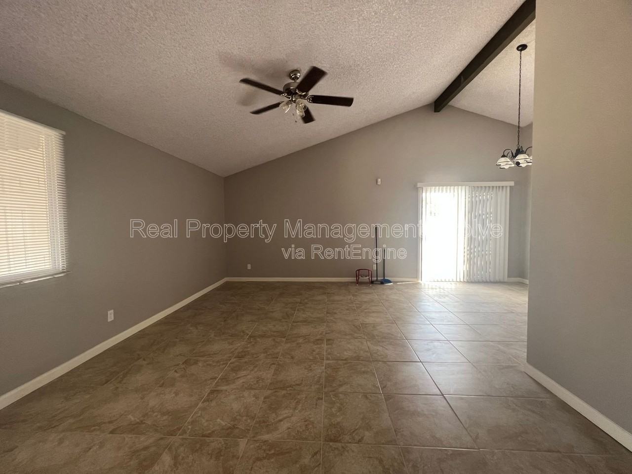 6521 W Palo Verde Ave - Photo 5 of 31