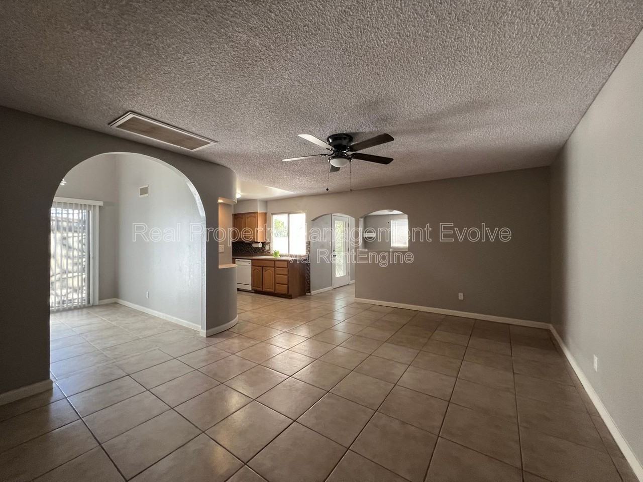 6521 W Palo Verde Ave - Photo 7 of 31