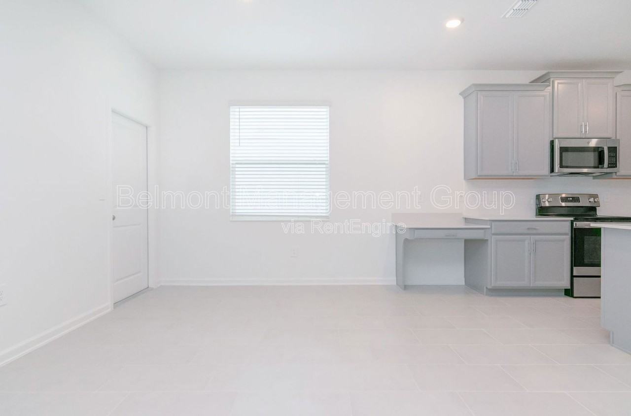 6414 Limberpine Aly - Photo 7 of 36