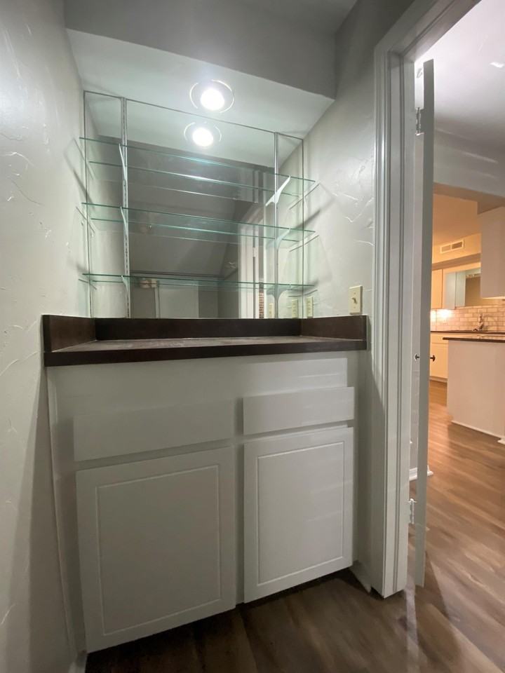 10125 N Pennsylvania Ave #1 - Photo 3 of 24