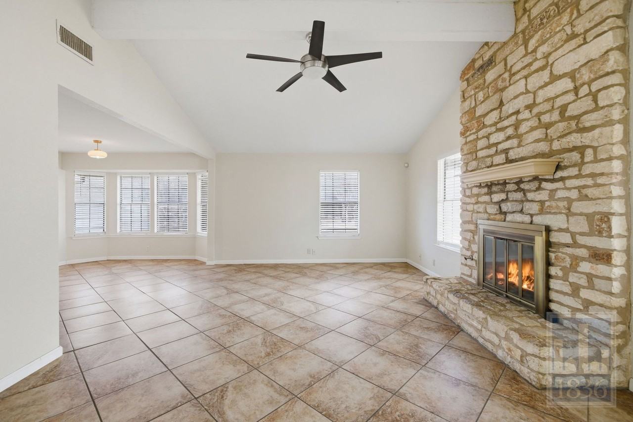 6201 Tara Dr - Photo 5 of 50