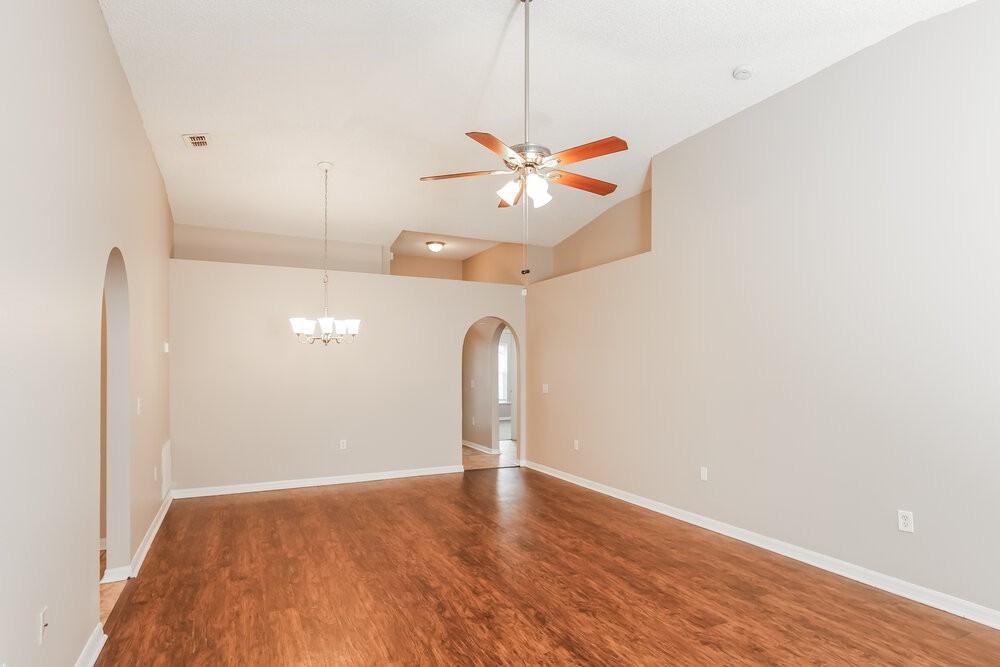 6811 Majorca Ct - Photo 3 of 16