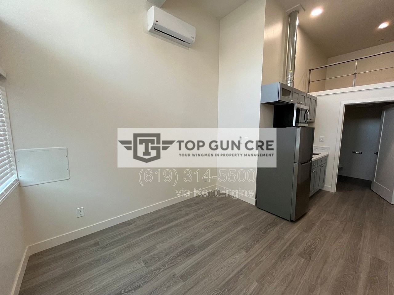 138 W San Ysidro Blvd #3 - Photo 2 of 8