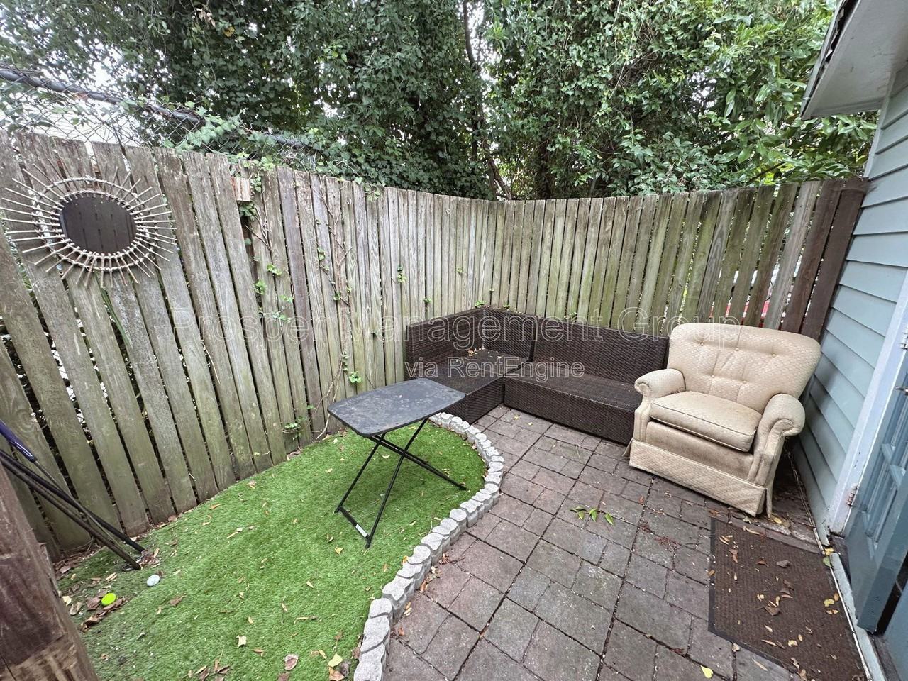 70 Radcliffe St #D - Photo 6 of 6