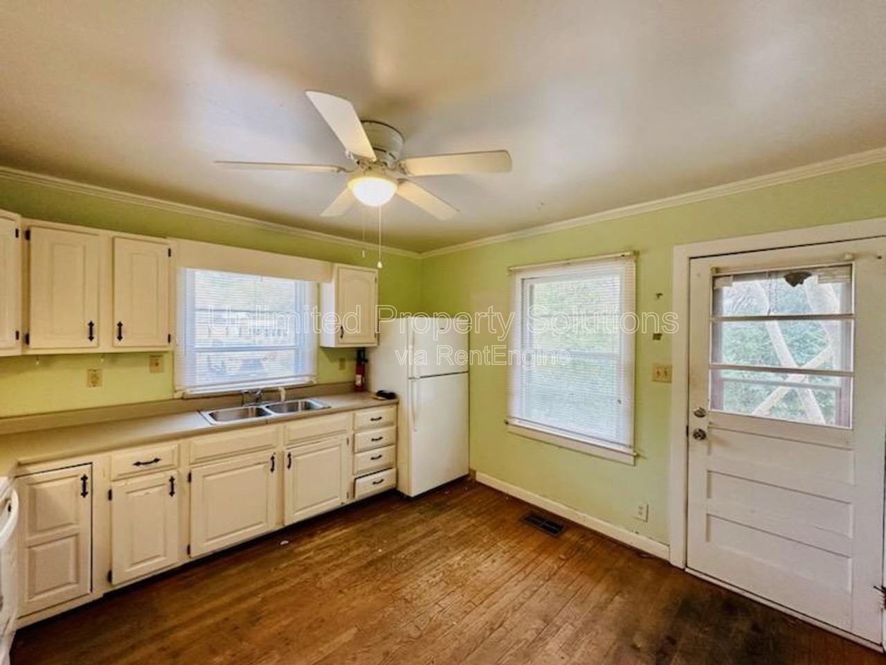 145 Dogwood Dr #A - Photo 2 of 10