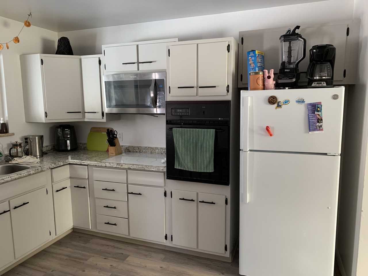 220 Tulane Dr - Photo 2 of 12