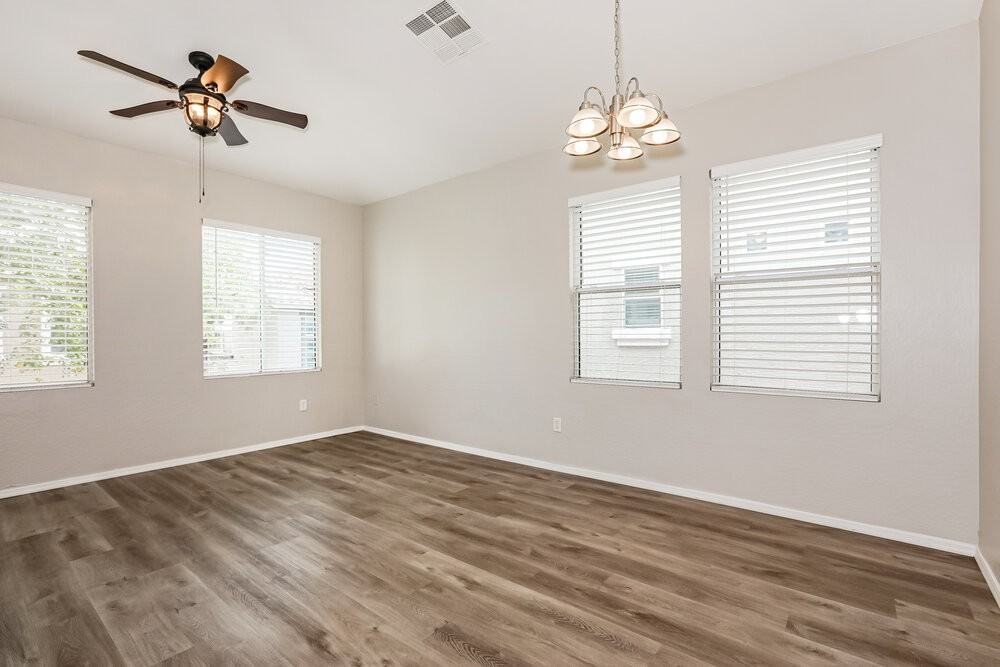 9233 E Neville Ave - Photo 7 of 16