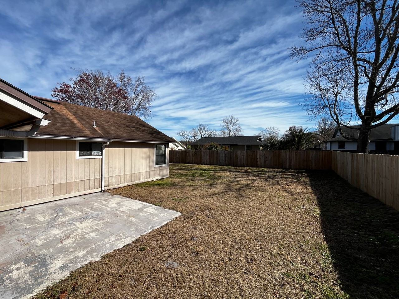 599 John Adams St - Photo 3 of 29