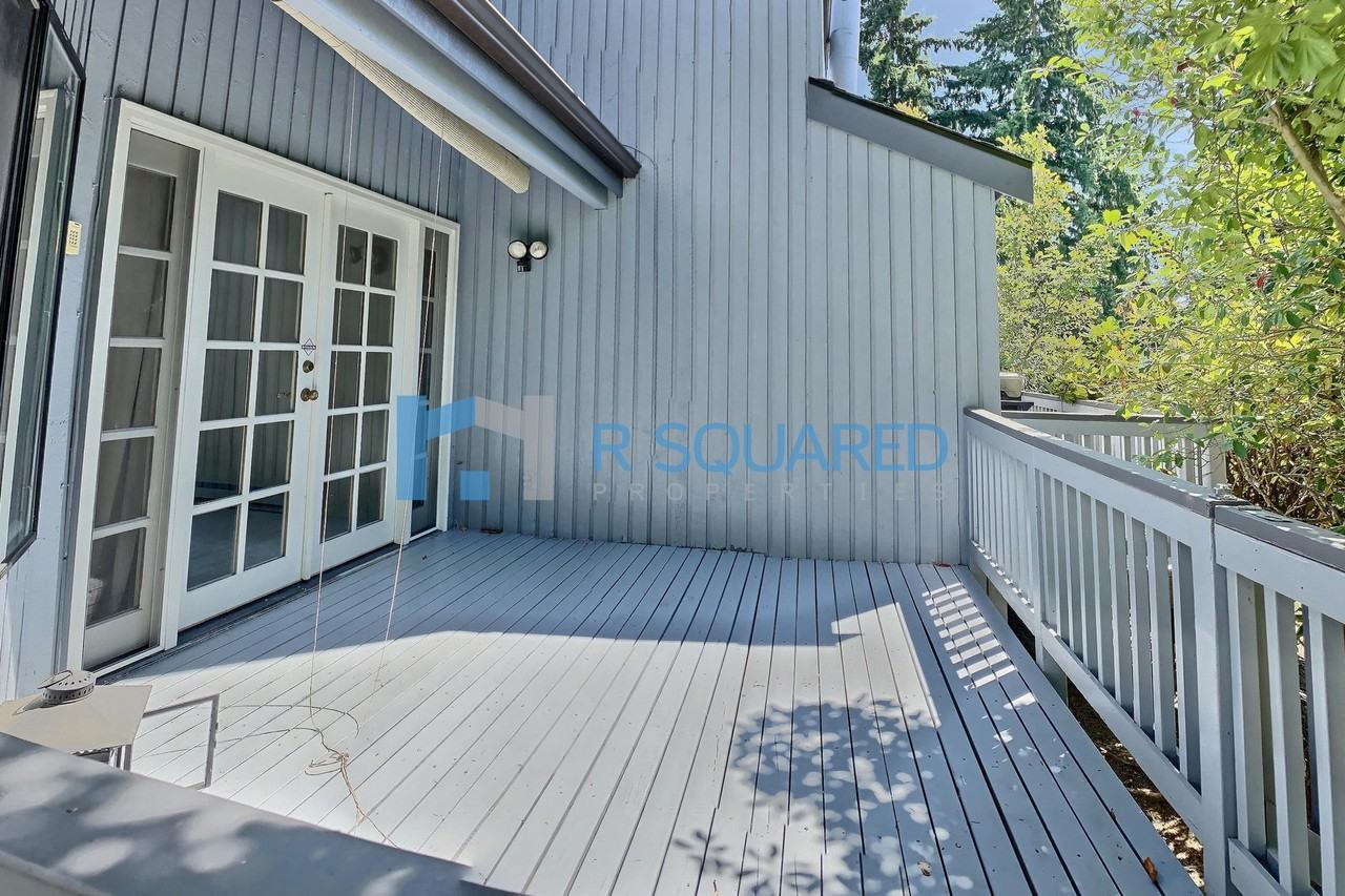 1850 Grant Ave S #C4 - Photo 3 of 19