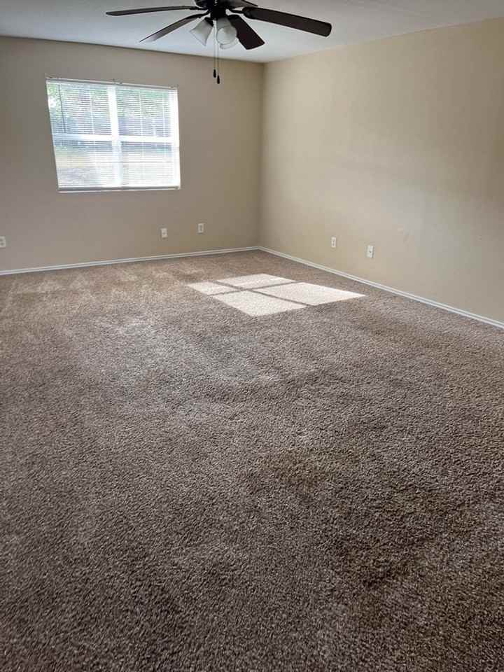 4602 Greyhound Dr - Photo 3 of 14