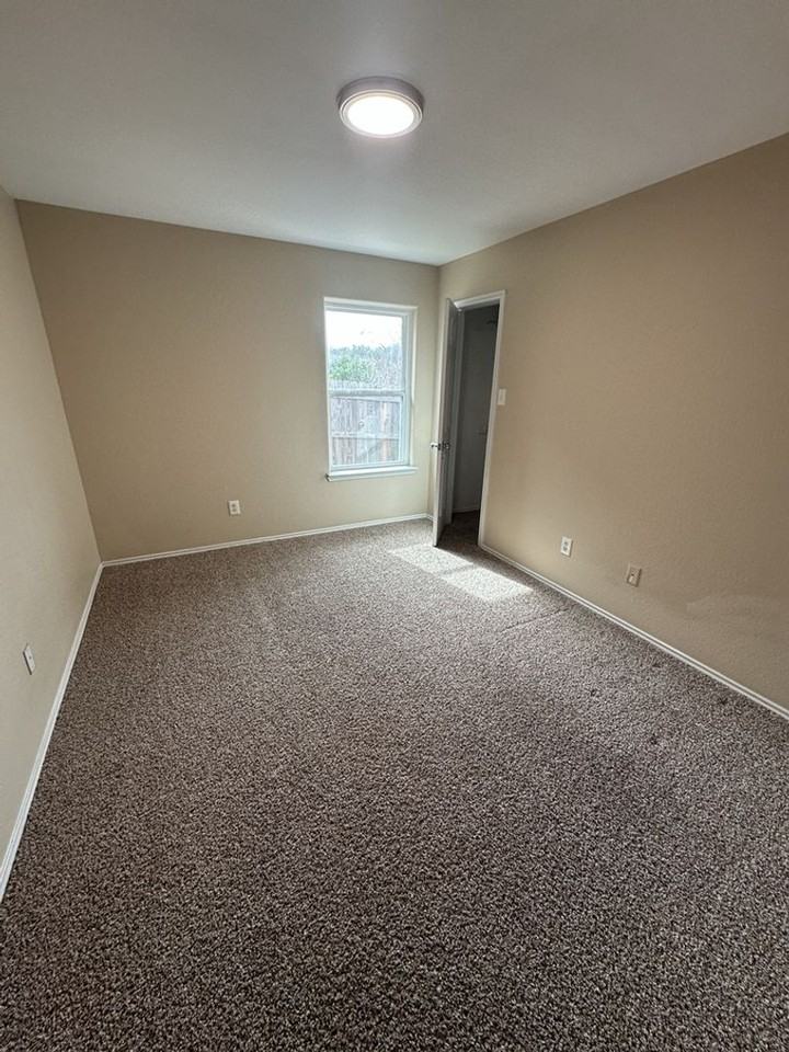 804 Carla Kay #A - Photo 7 of 11