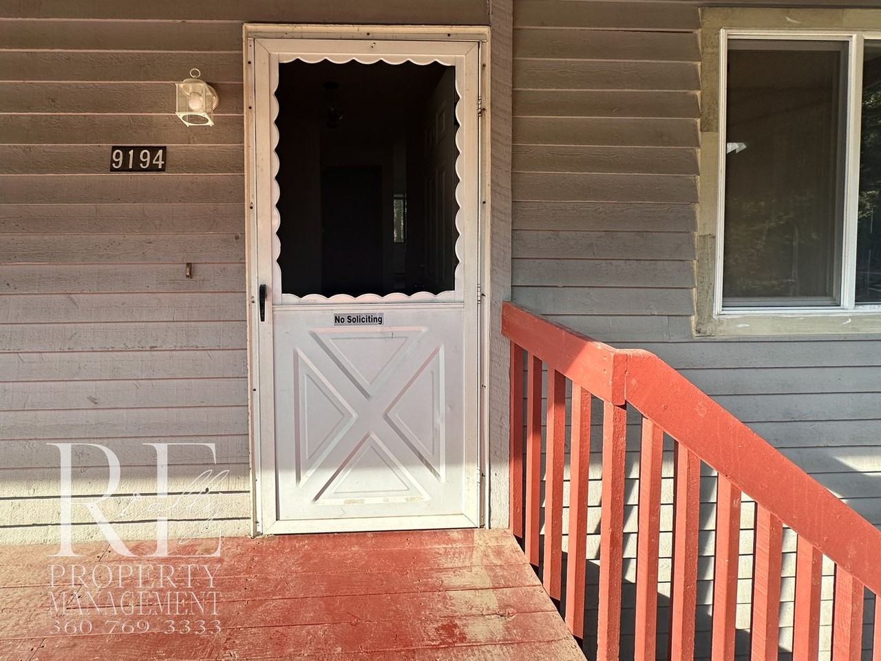 9194 Shadowcrest Ln Nw - Photo 3 of 20