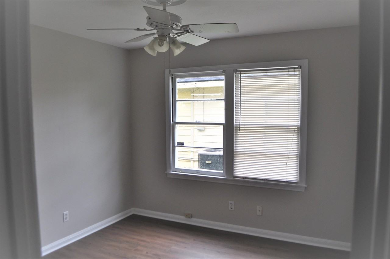 3921 Creole St - Photo 4 of 7