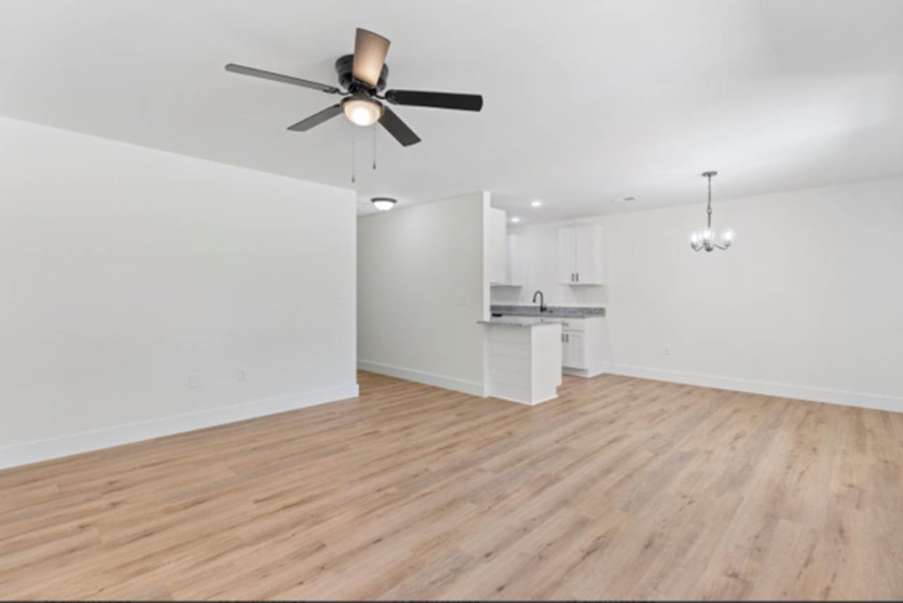 Arlington Townes - Photo 4 of 50