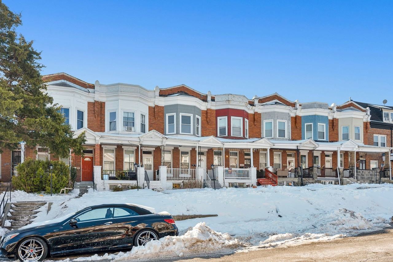 1923 E 31st St - Photo 3 of 30