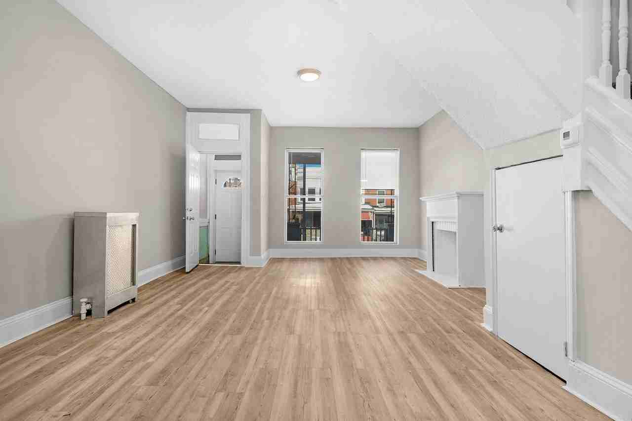 1923 E 31st St - Photo 6 of 30