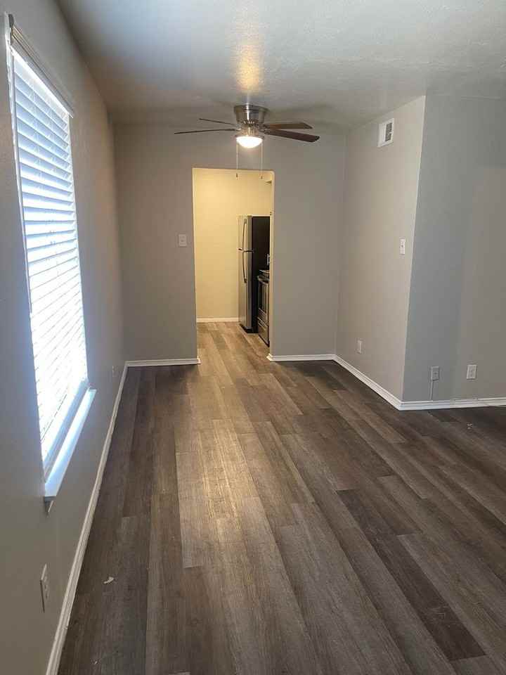 Olive at Vernon - Photo 2 of 39