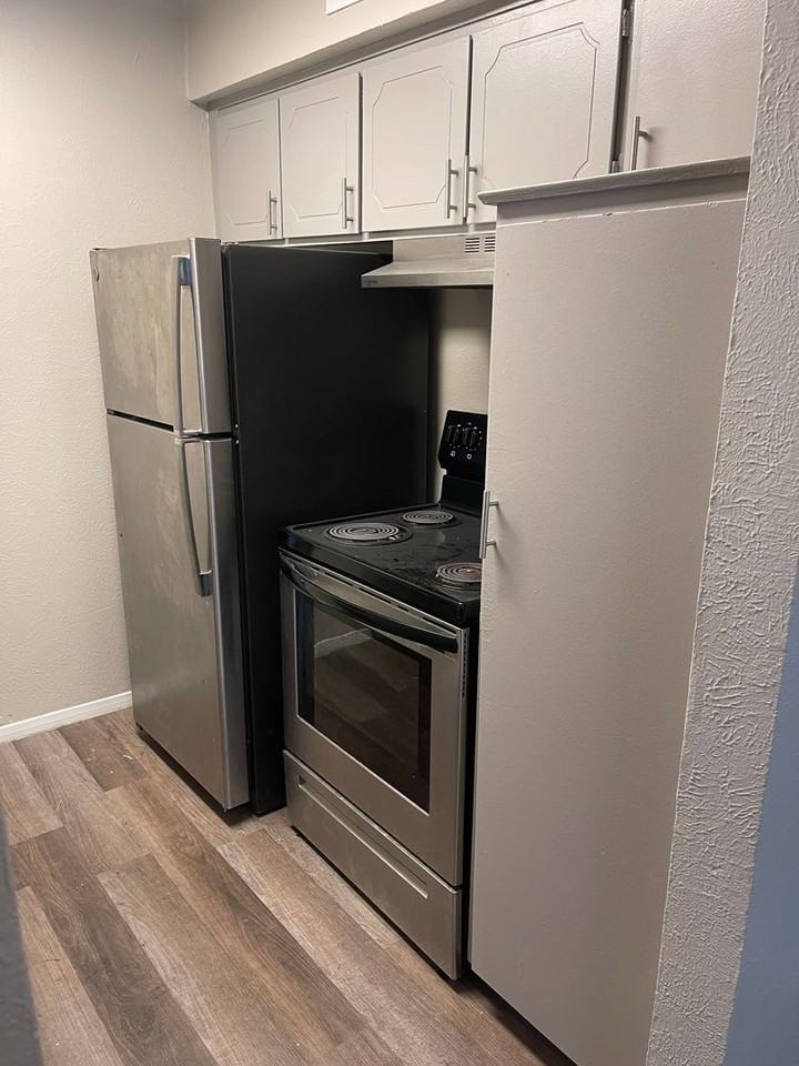 Olive at Vernon - Photo 4 of 39