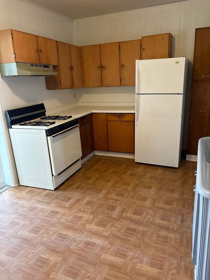 8100 W. National Ave. - Photo 4 of 39