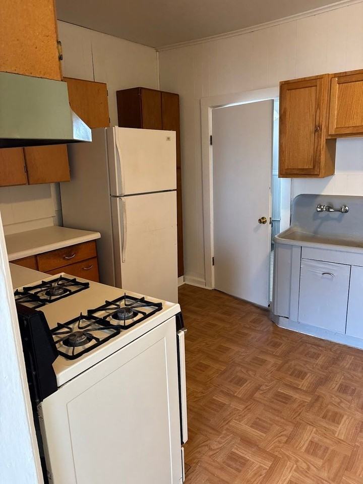 8100 W. National Ave. - Photo 7 of 39