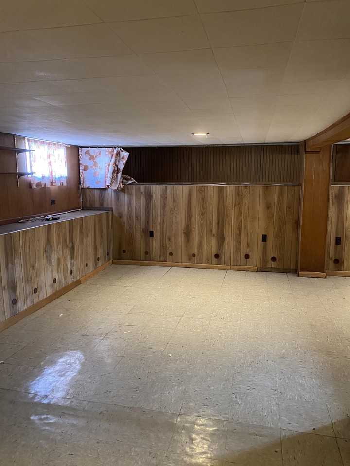 3304 Clayborne Ave - Photo 4 of 11