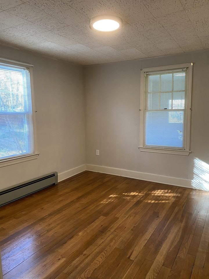 3304 Clayborne Ave - Photo 5 of 11