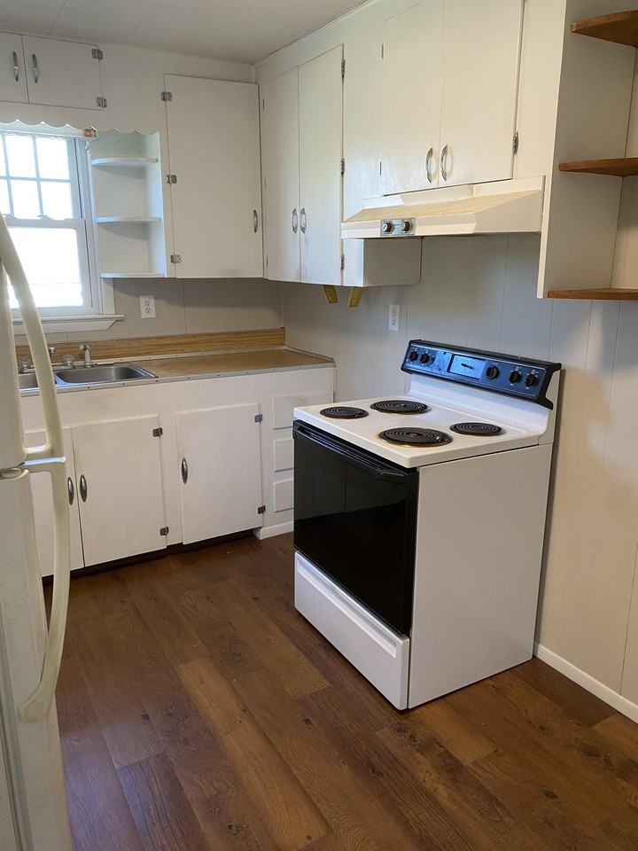 3304 Clayborne Ave - Photo 7 of 11