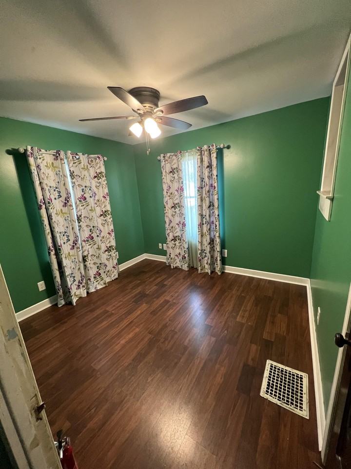 403 Butler St - Photo 6 of 7