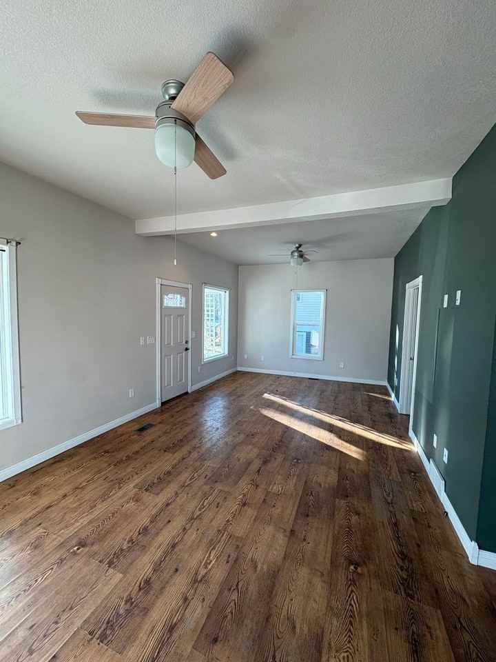 408 5th Ave Nw - Photo 2 of 35
