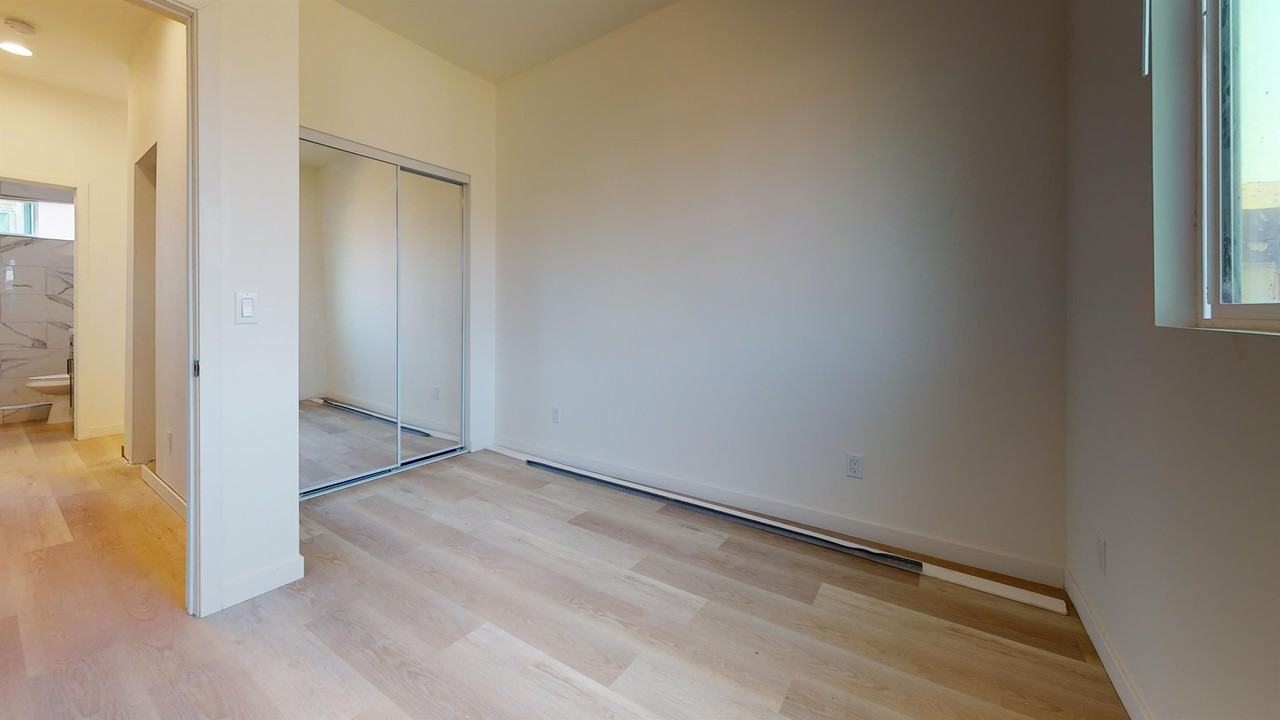 4928 63rd St - Photo 5 of 10