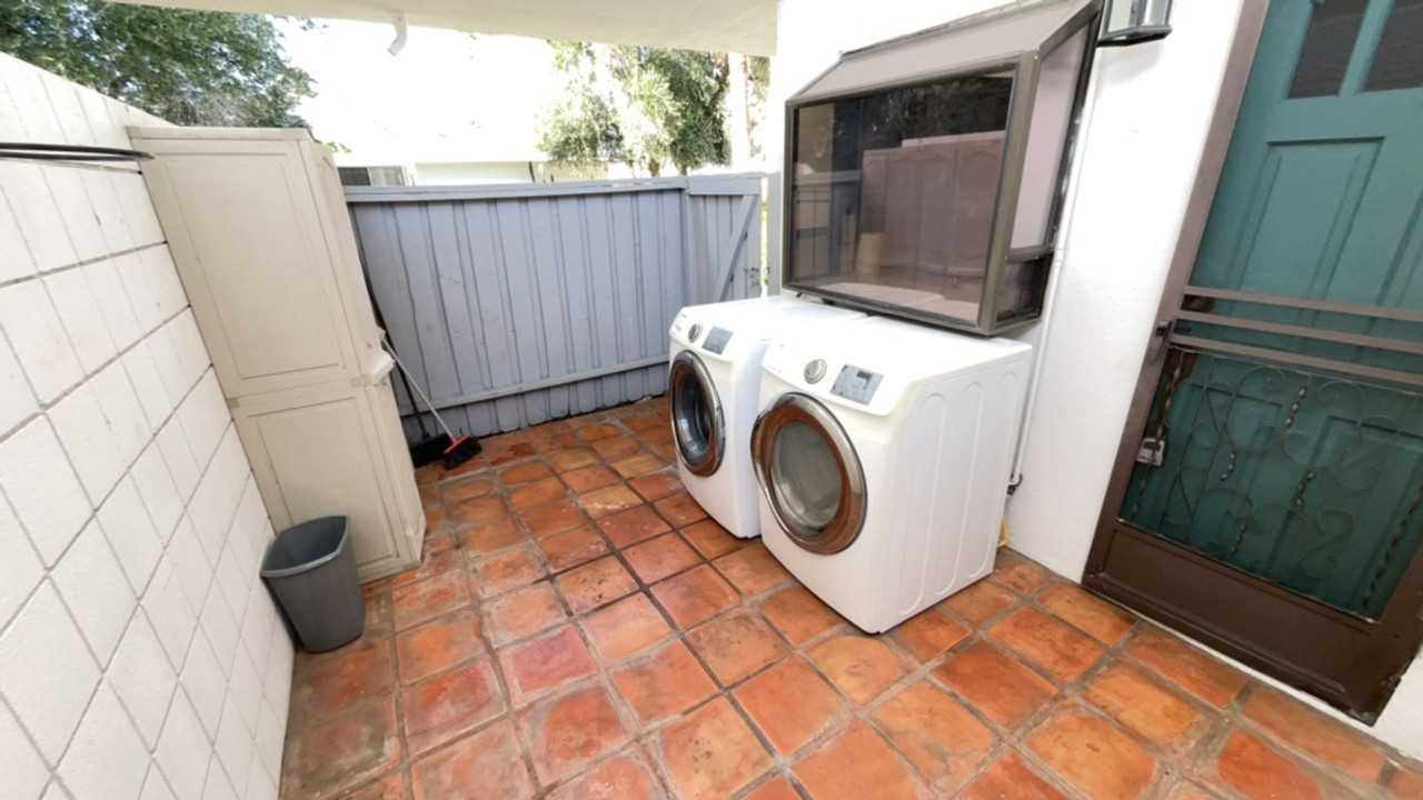 42379 Rancho Las Palmas Dr #32 - Photo 2 of 11