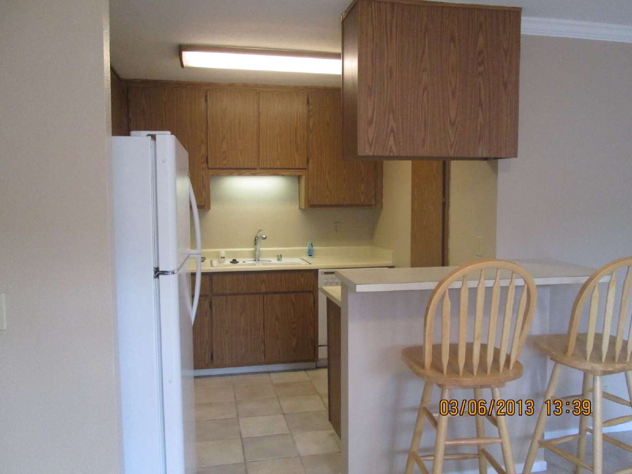 3126 Woods Cir - Photo 2 of 17