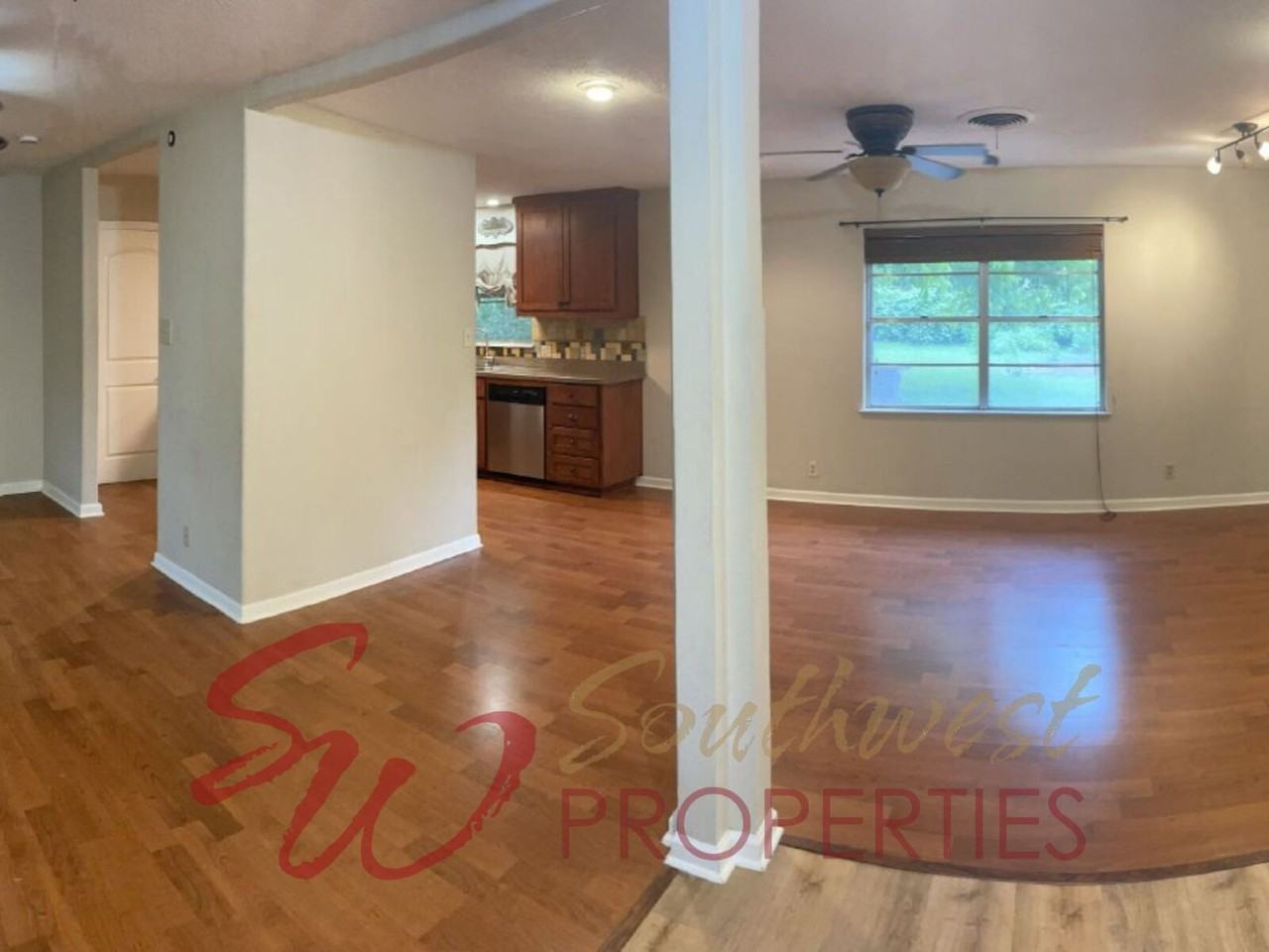 585 N Charlotte Ave - Photo 2 of 18