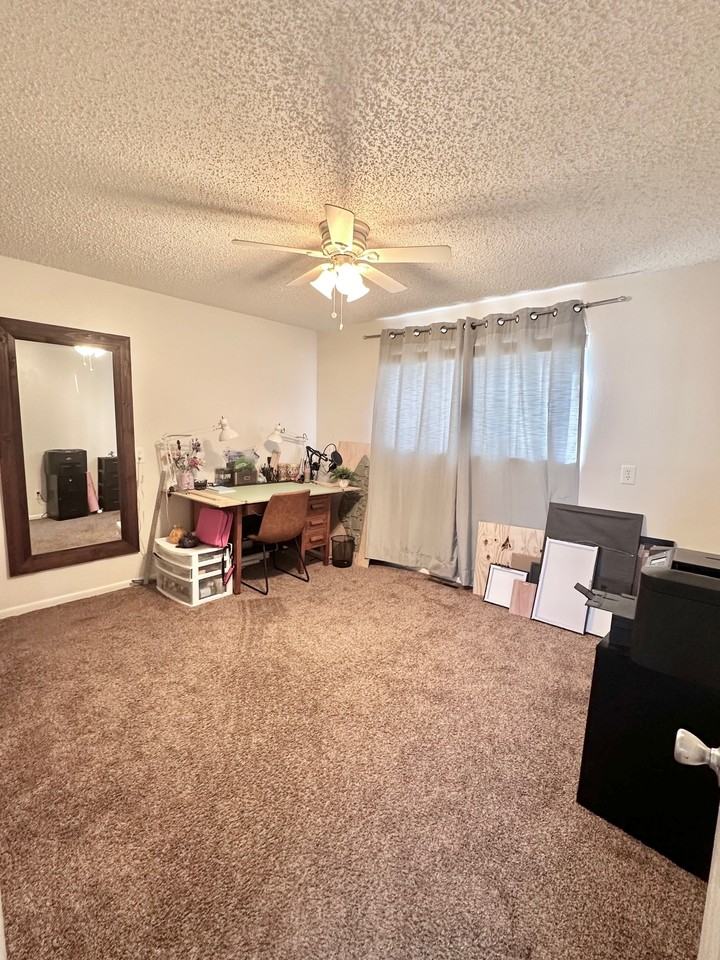 1600 Banyan Dr #2 - Photo 2 of 11