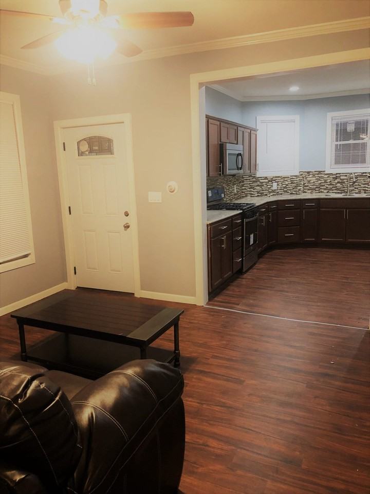 315 Walnut Ave - Photo 5 of 26