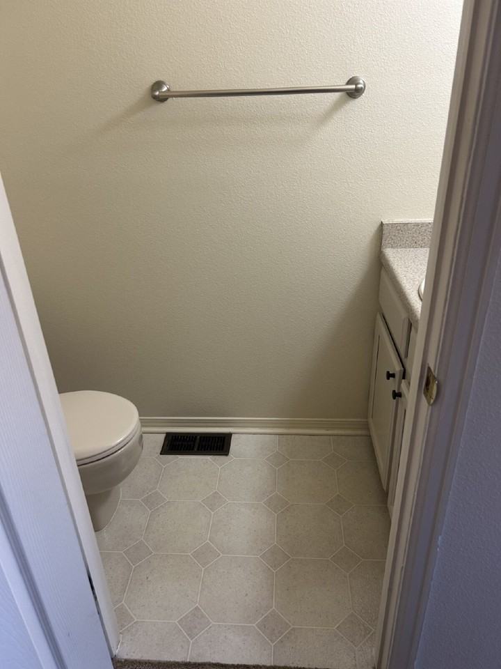 9692 W Chatfield Ave Unit B - Photo 4 of 20